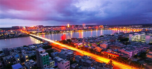 九孔木桶喷泉火锅